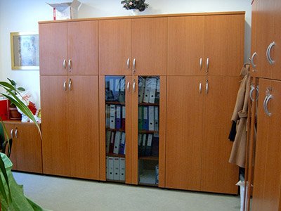 Nagyméretű irodabútorok széles választékban
